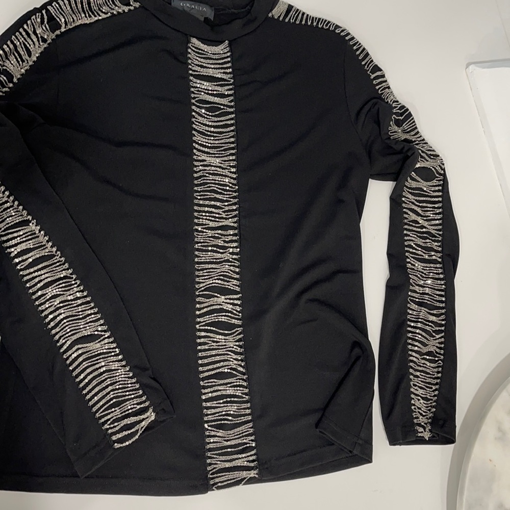 Elegant Black long sleeve GRACIA top